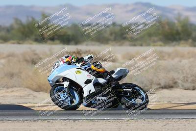 media/Nov-01-2025-CVMA (Sat) [[fc0f7531b8]]/Race 7-Formula Twins-Formula 40 UL/